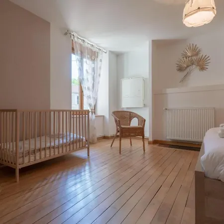 Urbain Le Citadin Holiday home Bar-sur-Aube